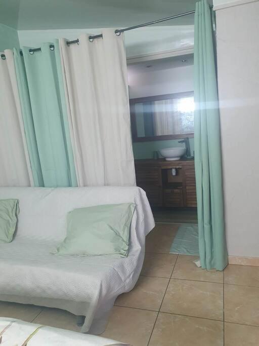 Ferienwohnung Sweet Metykaz Le Tampon Exterior foto